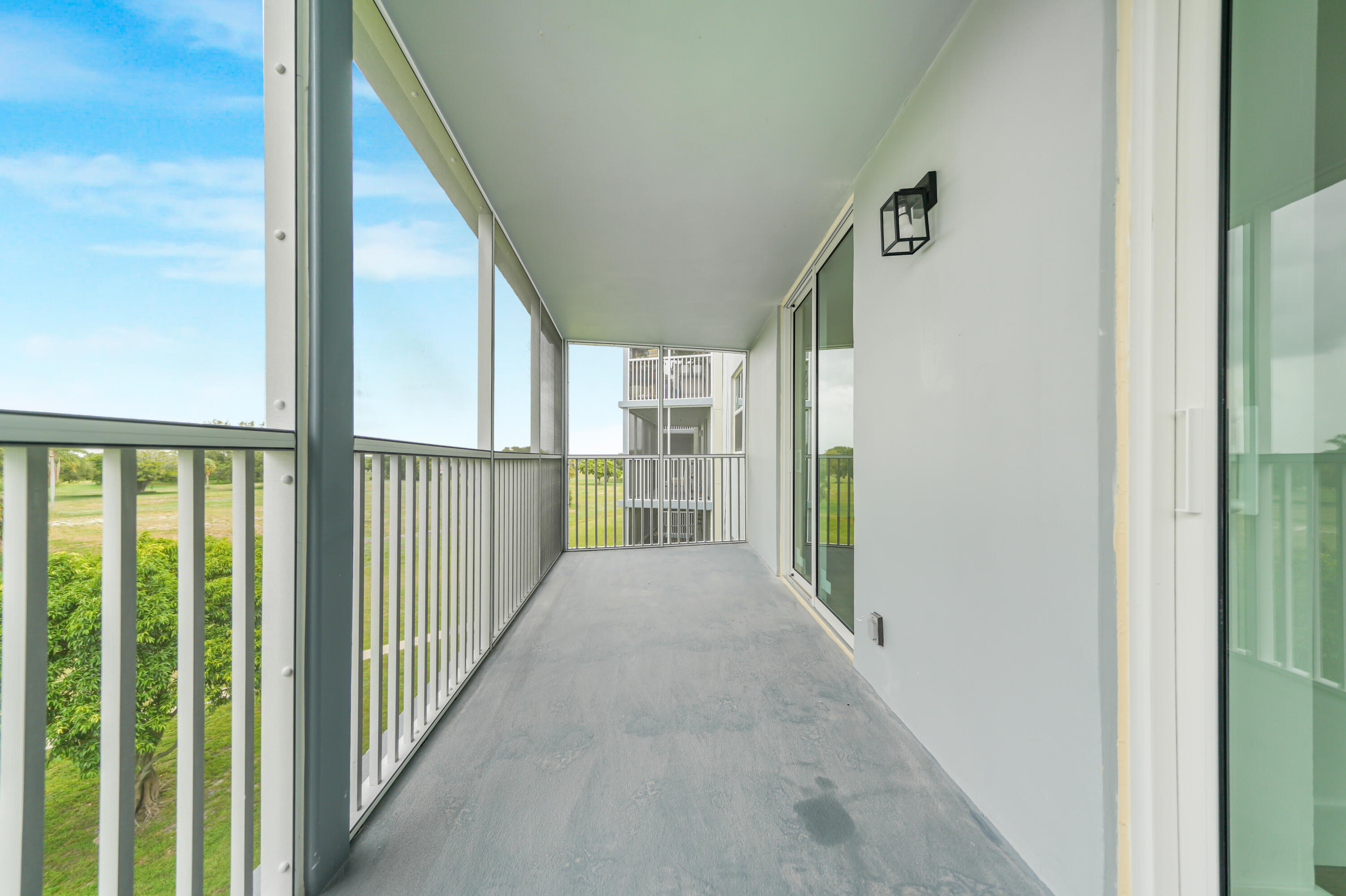 5301 Northwest 2nd Avenue Boca Raton, FL 33487 - Photo 34 of 46 DSC00142