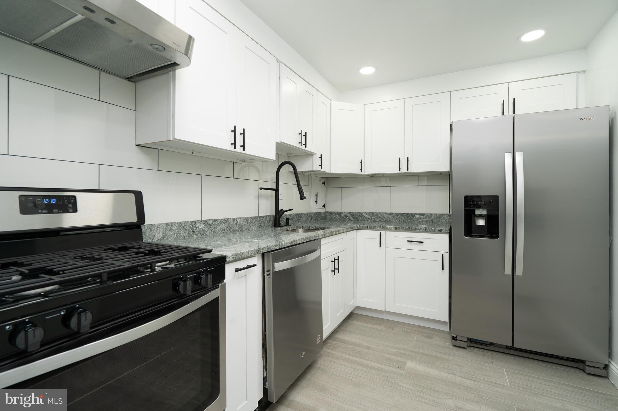 700 7th Street Southwest, Unit 727 Washington, DC 20024 - Photo 13 of 32