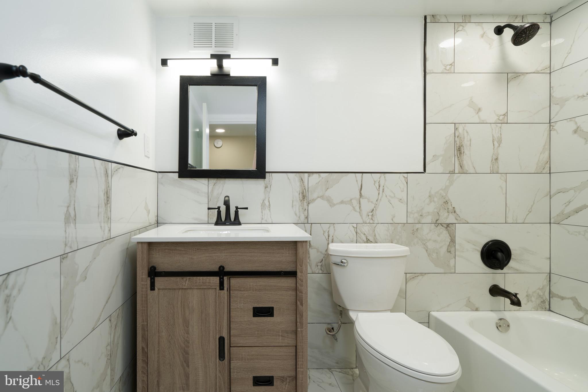 700 7th Street Southwest, Unit 727 Washington, DC 20024 - Photo 23 of 32