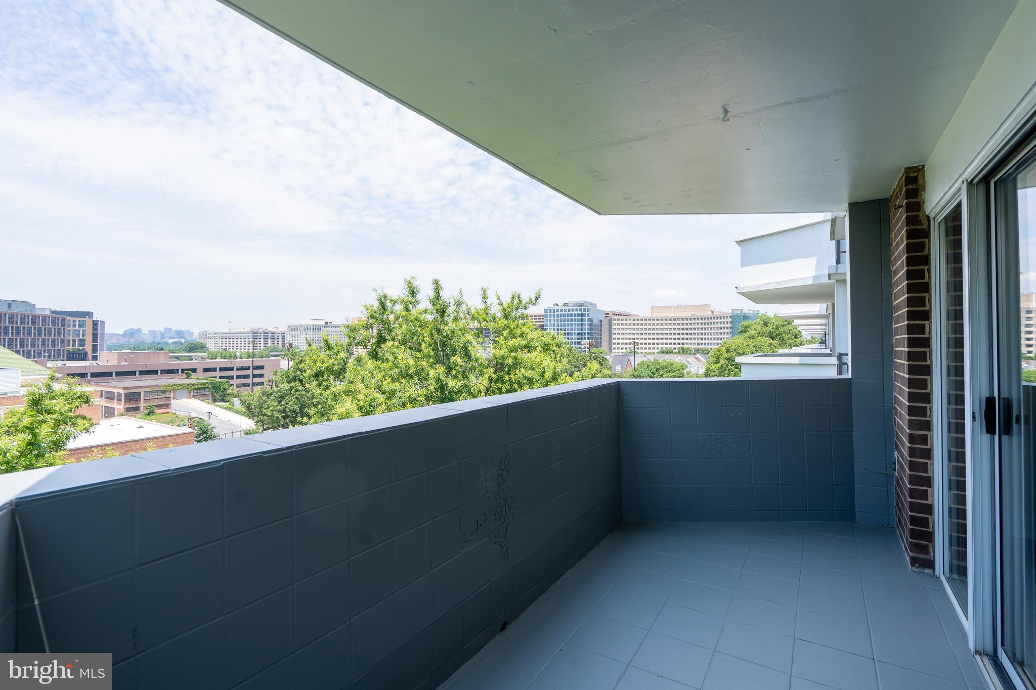 700 7th Street Southwest, Unit 727 Washington, DC 20024 - Photo 26 of 32