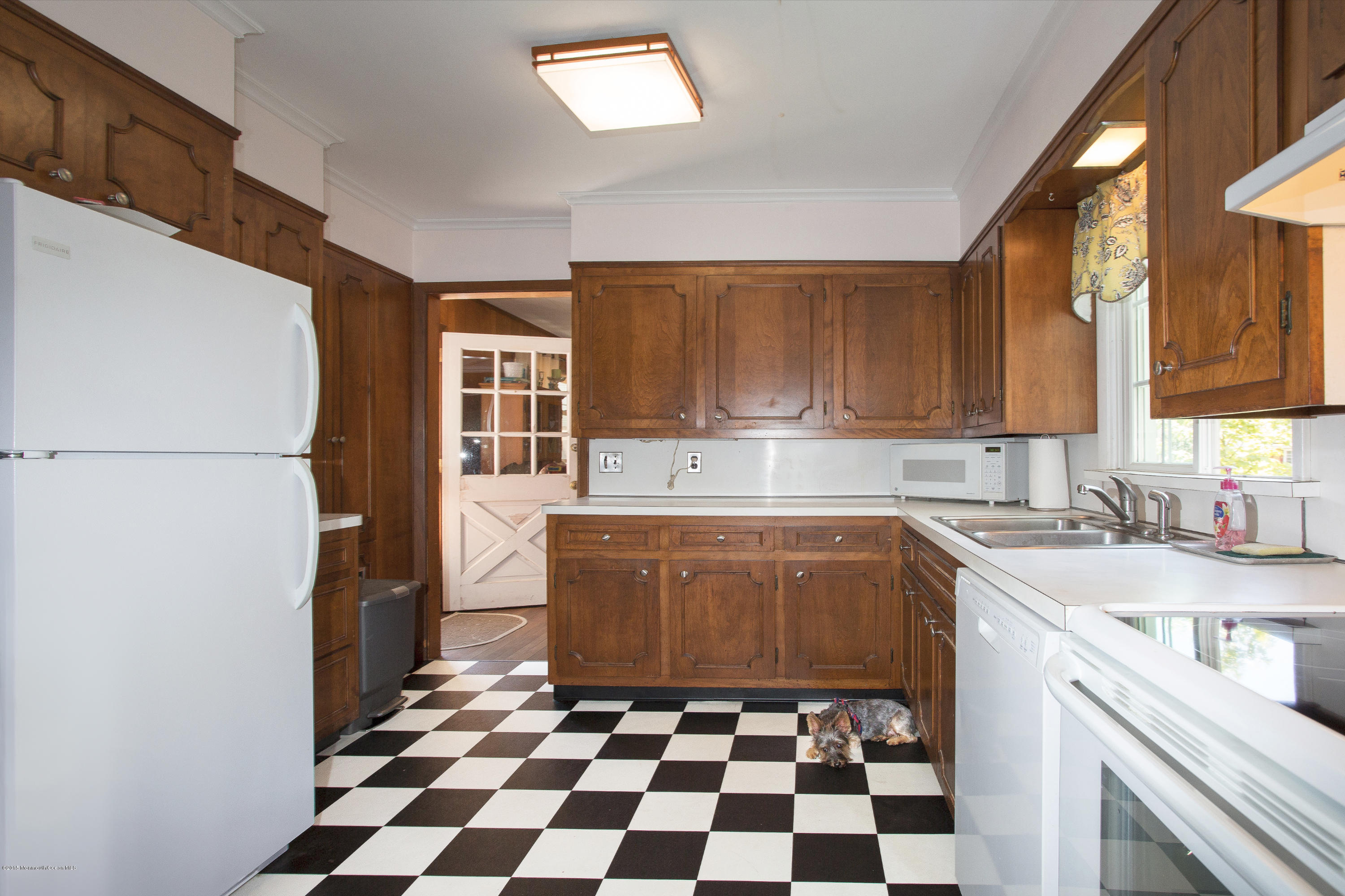 1520 Dorset Dock Road Point Pleasant, NJ 08742 - Photo 6 of 18 Kitchen