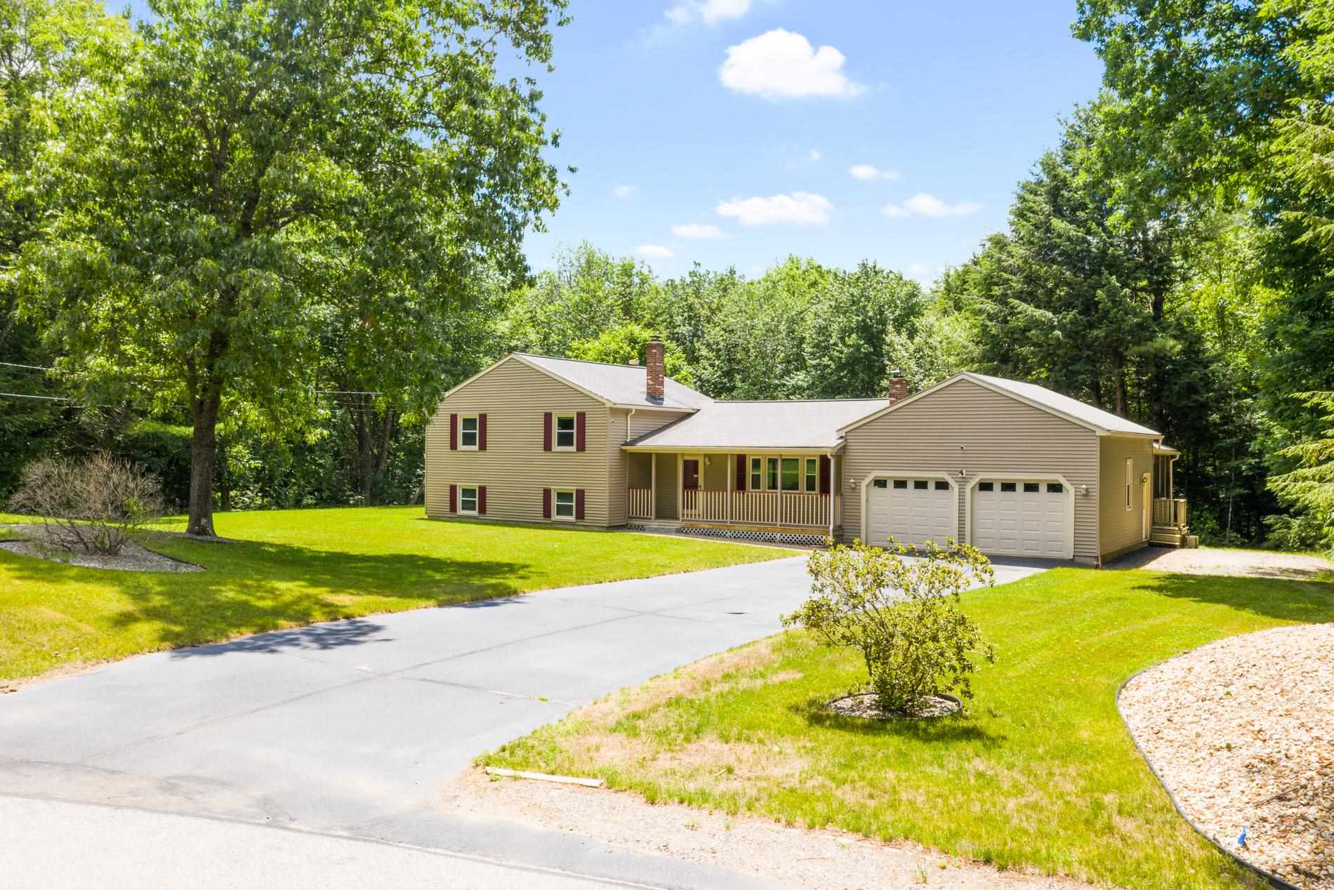 34 Ridge Court Auburn, NH 03032 - Photo 1 of 38