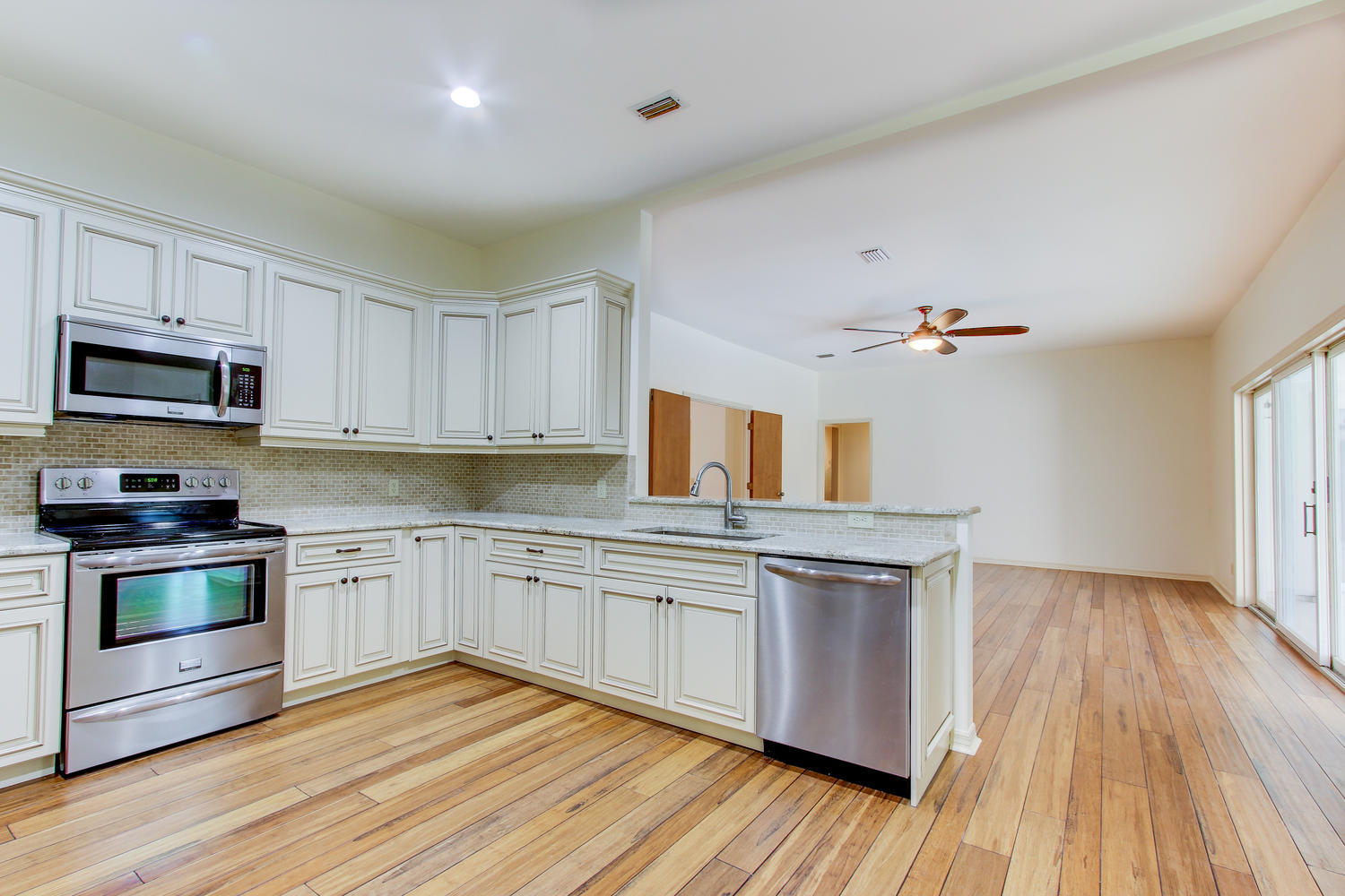 10969 Sandy Run Road Jupiter, FL 33478 - Photo 10 of 31 Kitchen
