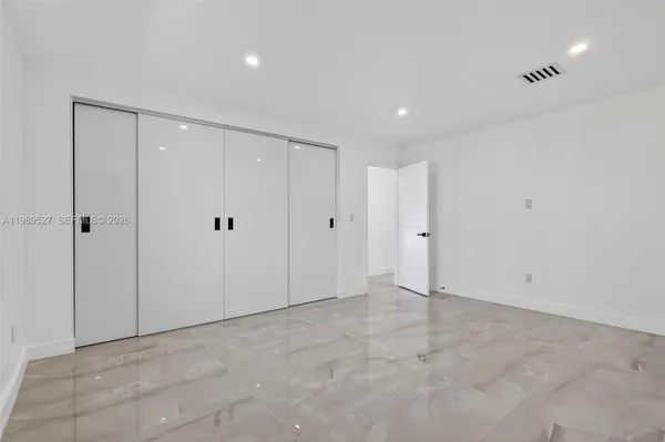 $18,900 | 607 Layne Boulevard, Hallandale Beach, FL 33009