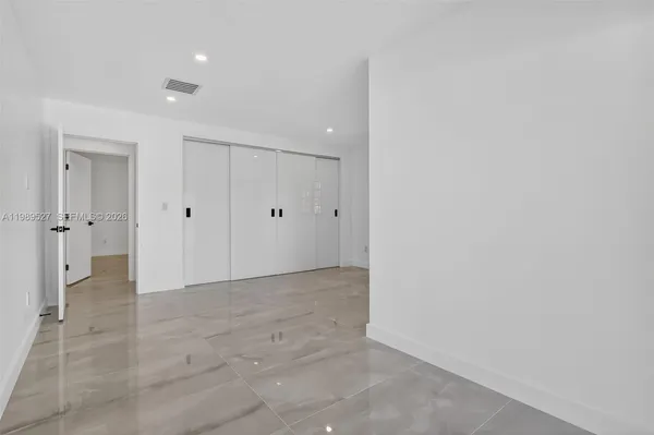 $18,900 | 607 Layne Boulevard, Hallandale Beach, FL 33009