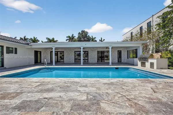 $18,900 | 607 Layne Boulevard, Hallandale Beach, FL 33009