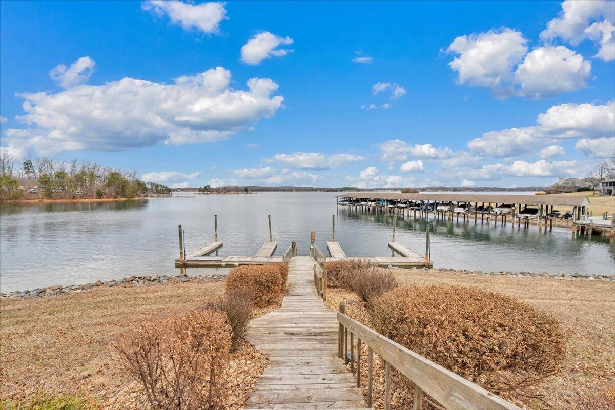 93 Peninsula Point Drive, Unit B5 Moneta, VA 24121 - Photo 37 of 48 a view of a lake and outdoor space