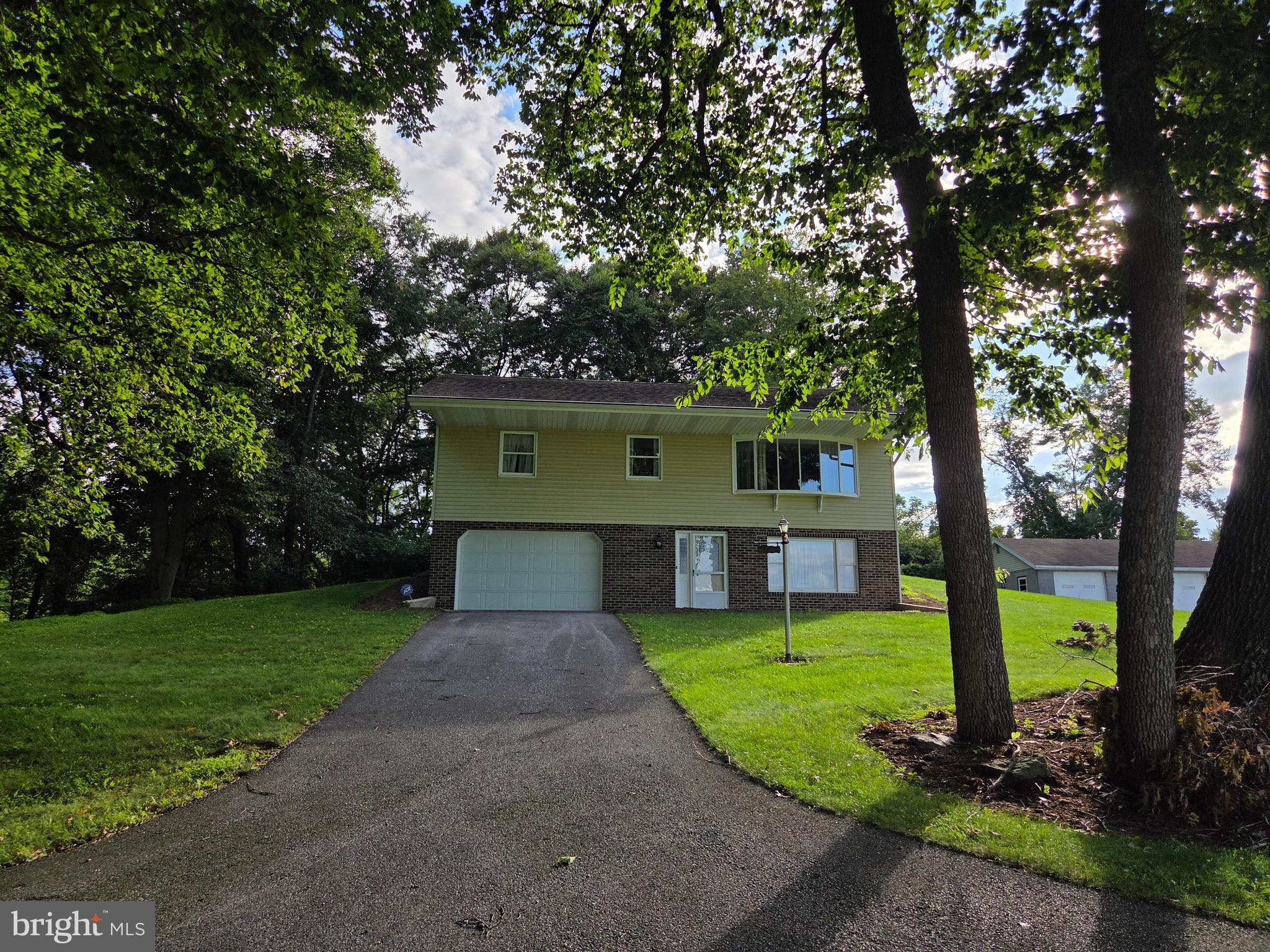 885 Mt Wilson Road Lebanon, PA 17042 - Photo 2 of 4 Rear view, walk out basement