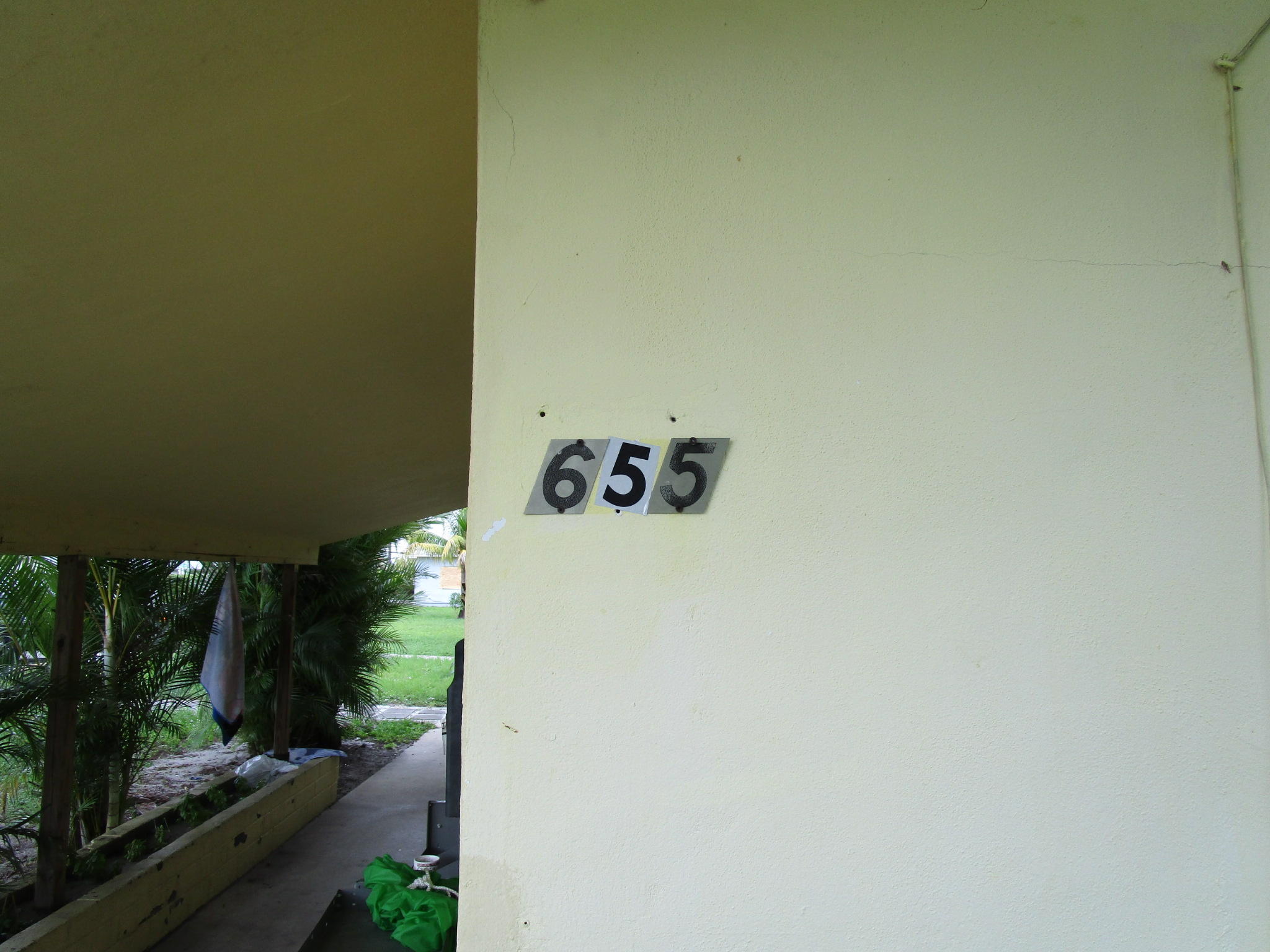 655 Silver Beach Road, Unit 14 Lake Park, FL 33403 - Photo 11 of 15 20190904160810_IMG_1634