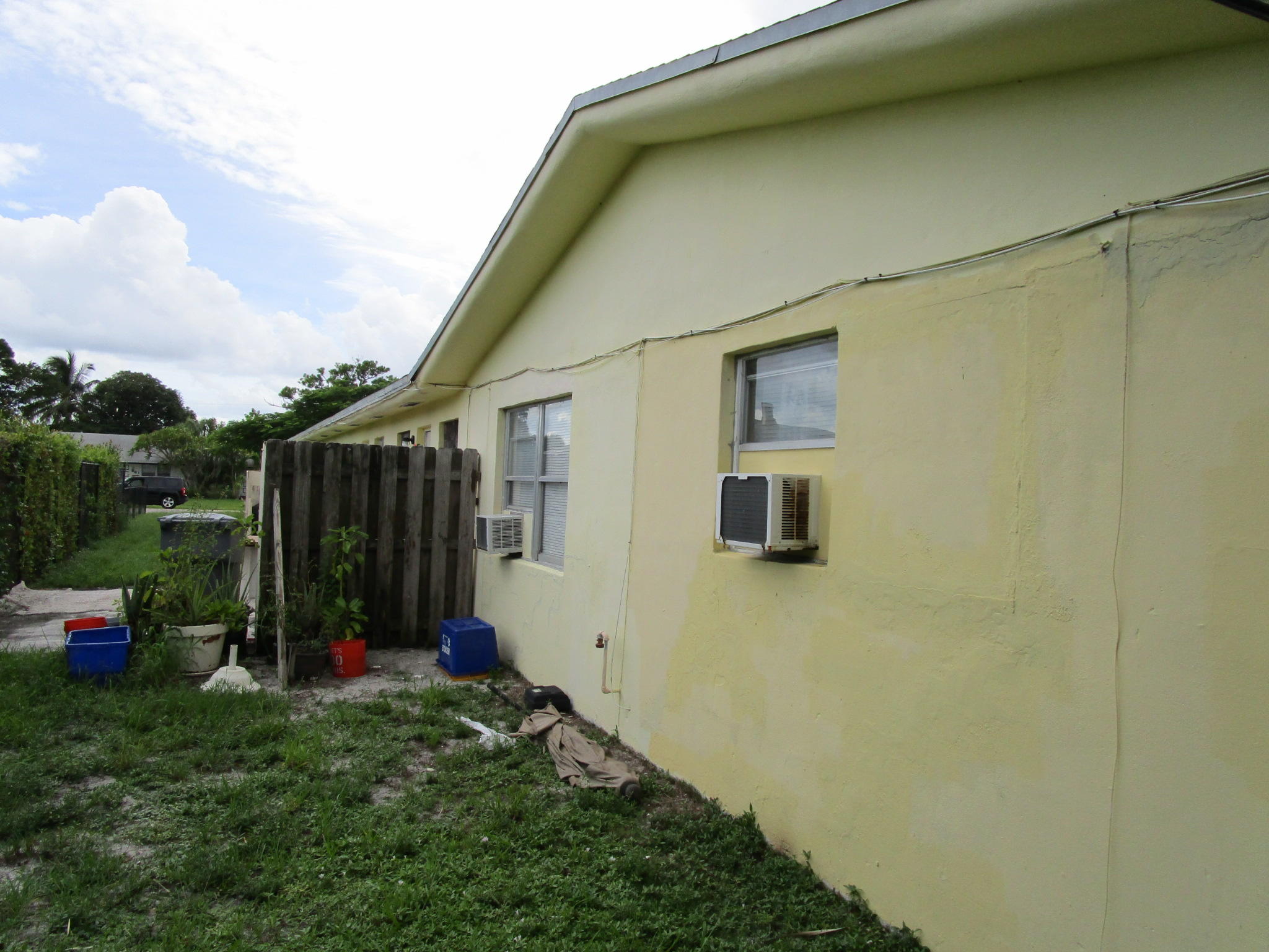 655 Silver Beach Road, Unit 14 Lake Park, FL 33403 - Photo 7 of 15 20190904160648_IMG_1630
