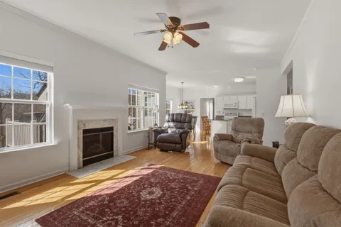 $575,000 | 5917 Woodlands Avenue, Nashville, TN 37211