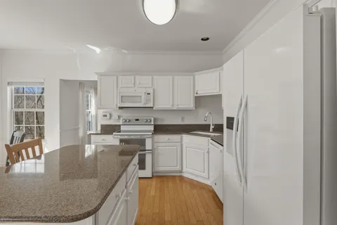 $575,000 | 5917 Woodlands Avenue, Nashville, TN 37211