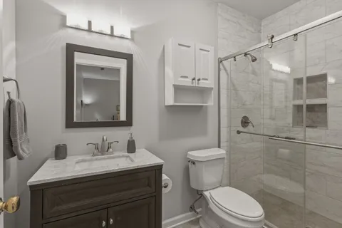 $575,000 | 5917 Woodlands Avenue, Nashville, TN 37211