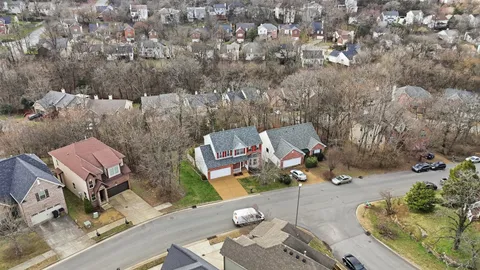 $575,000 | 5917 Woodlands Avenue, Nashville, TN 37211