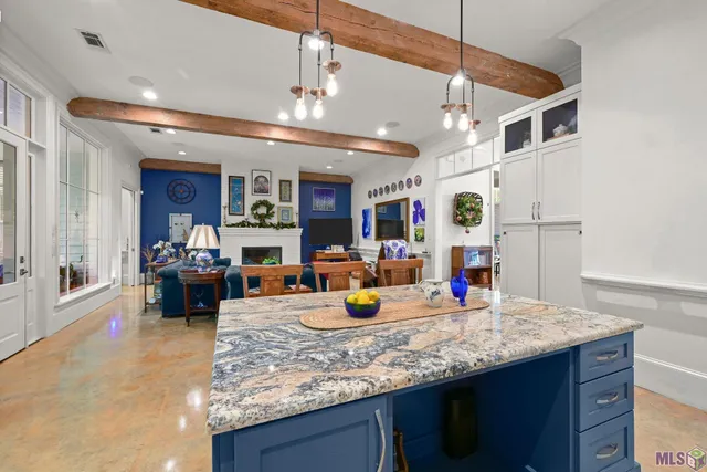 $850,000 | 907 Carter Avenue, Baton Rouge, LA 70806