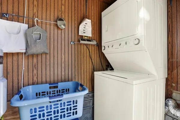 $135,900 | 9375 Grizzly Bear Lane, Weeki Wachee, FL 34613