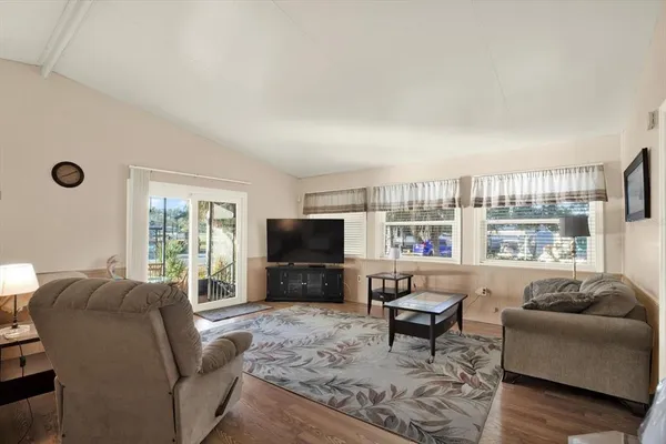 $135,900 | 9375 Grizzly Bear Lane, Weeki Wachee, FL 34613