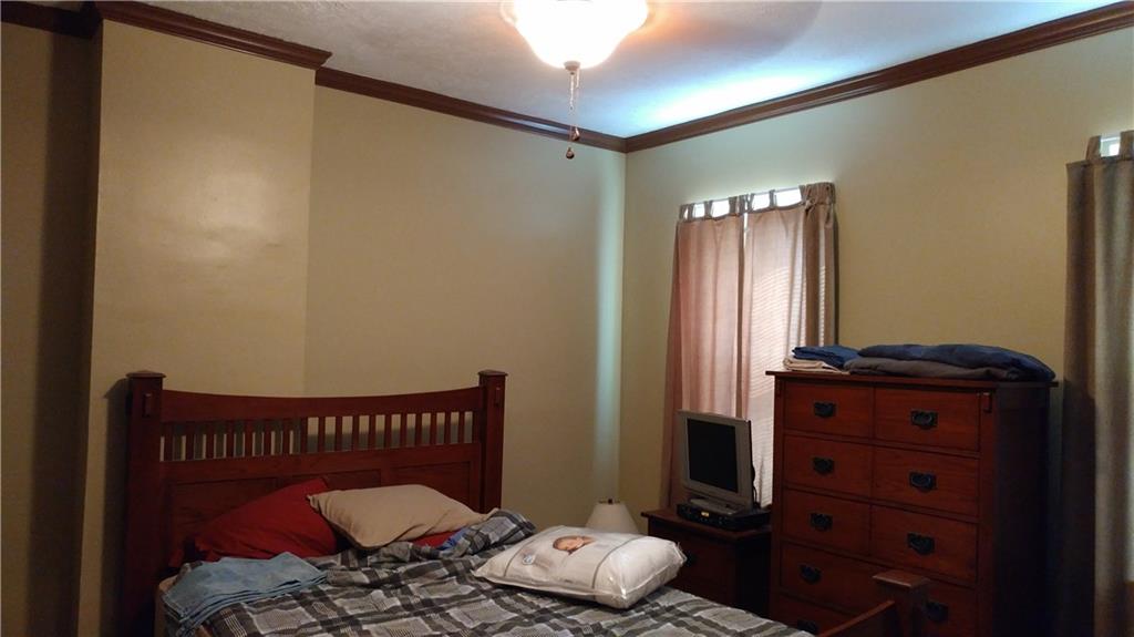 826 Broadway Avenue McKees Rocks, PA 15136 - Photo 15 of 23