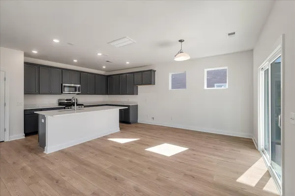 $389,990 | 367 Blue Oak Drive, Moncks Corner, SC 29461