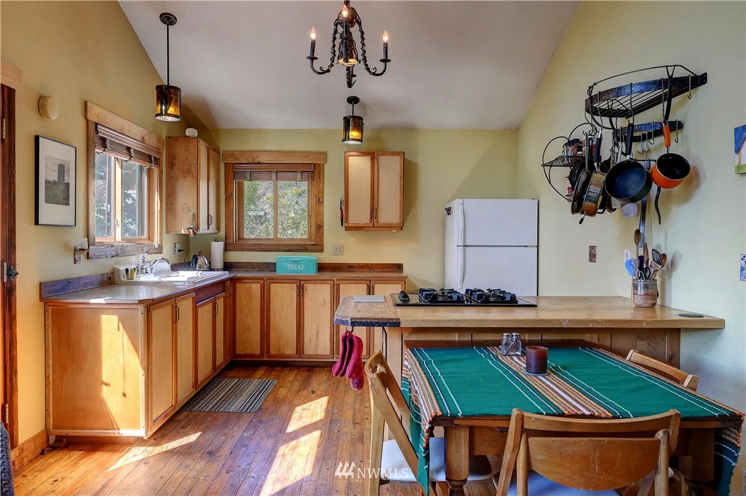 11 Cub Creek Road Winthrop, WA 98862 - Photo 22 of 40 Gallery Image 22