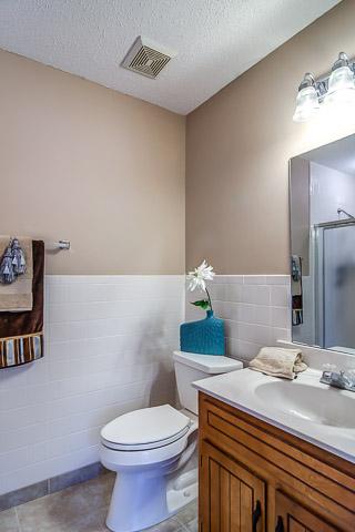 2201 Stokes Road Clarksville, TN 37043 - Photo 12 of 20 Master Bathroom w/shower