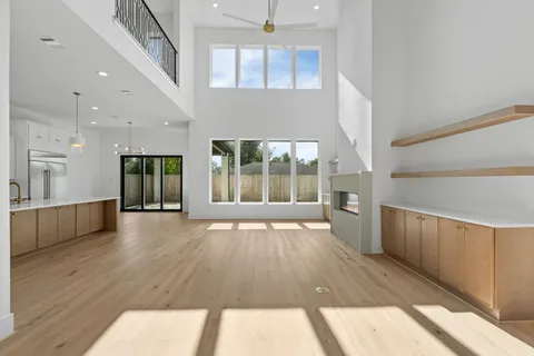 $1,274,999 | 8021 Turquoise Lane, Houston, TX 77055
