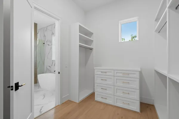 $1,274,999 | 8021 Turquoise Lane, Houston, TX 77055