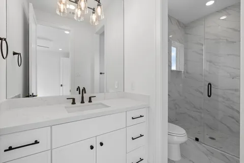 $1,274,999 | 8021 Turquoise Lane, Houston, TX 77055