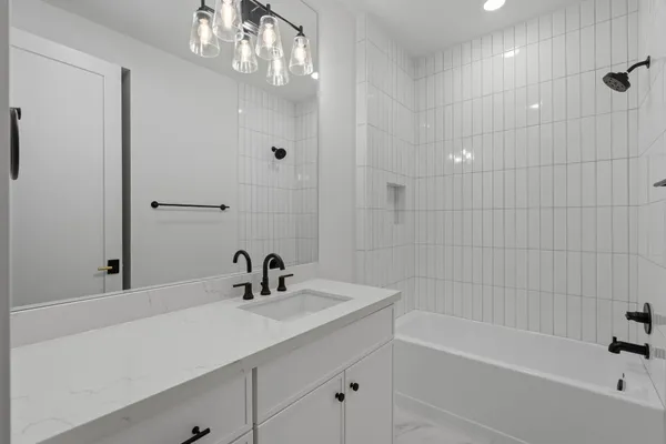 $1,274,999 | 8021 Turquoise Lane, Houston, TX 77055