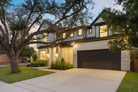 $1,274,999 | 8021 Turquoise Lane, Houston, TX 77055