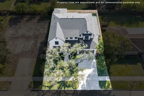 $1,274,999 | 8021 Turquoise Lane, Houston, TX 77055