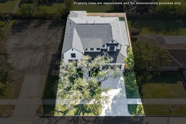 $1,274,999 | 8021 Turquoise Lane, Houston, TX 77055