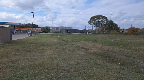 a view of a green field