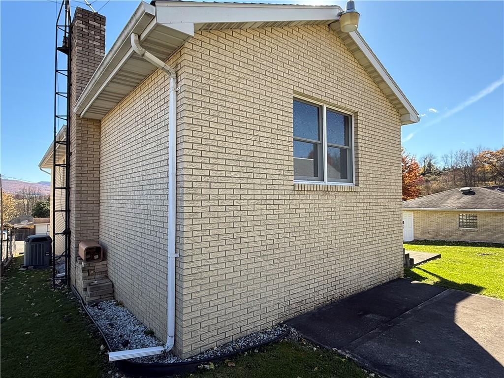 18 Water Street Smithfield, PA 15478 - Photo 24 of 26 a view of a house with backyard