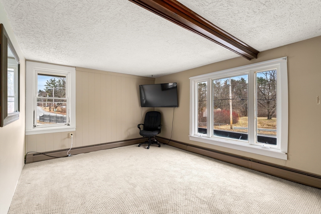 136 Pleasant Street Ware, MA 01082 - Photo 26 of 41