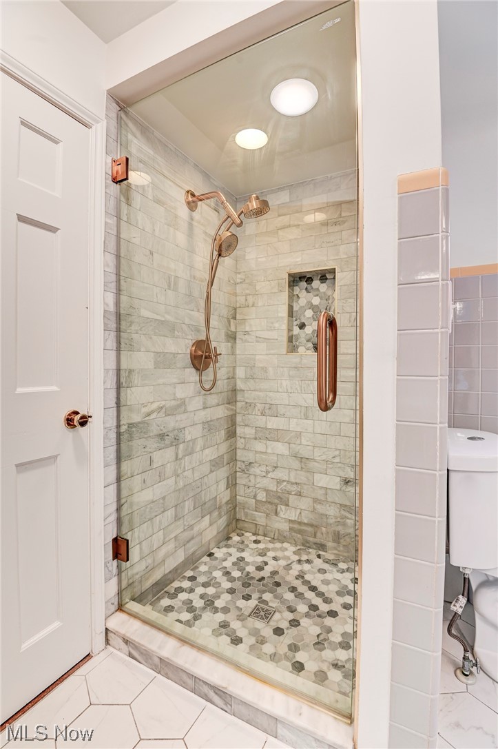 14221 South Woodland Road Cleveland, OH 44120 - Photo 18 of 34