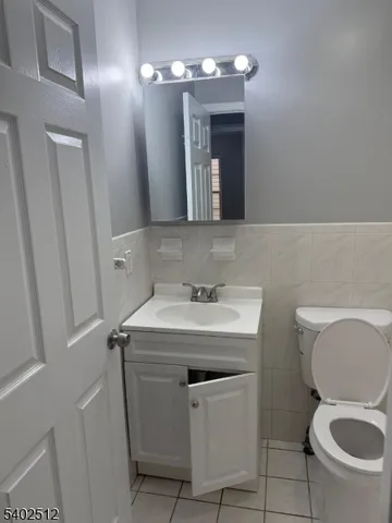 $2,600 | 535 South 18th Street, Newark, NJ 07103