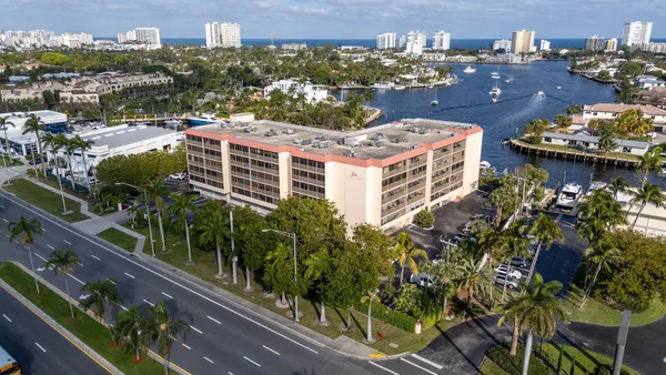 $1,850 | 740 South Federal Highway, Unit 612, Pompano Beach, FL 33062