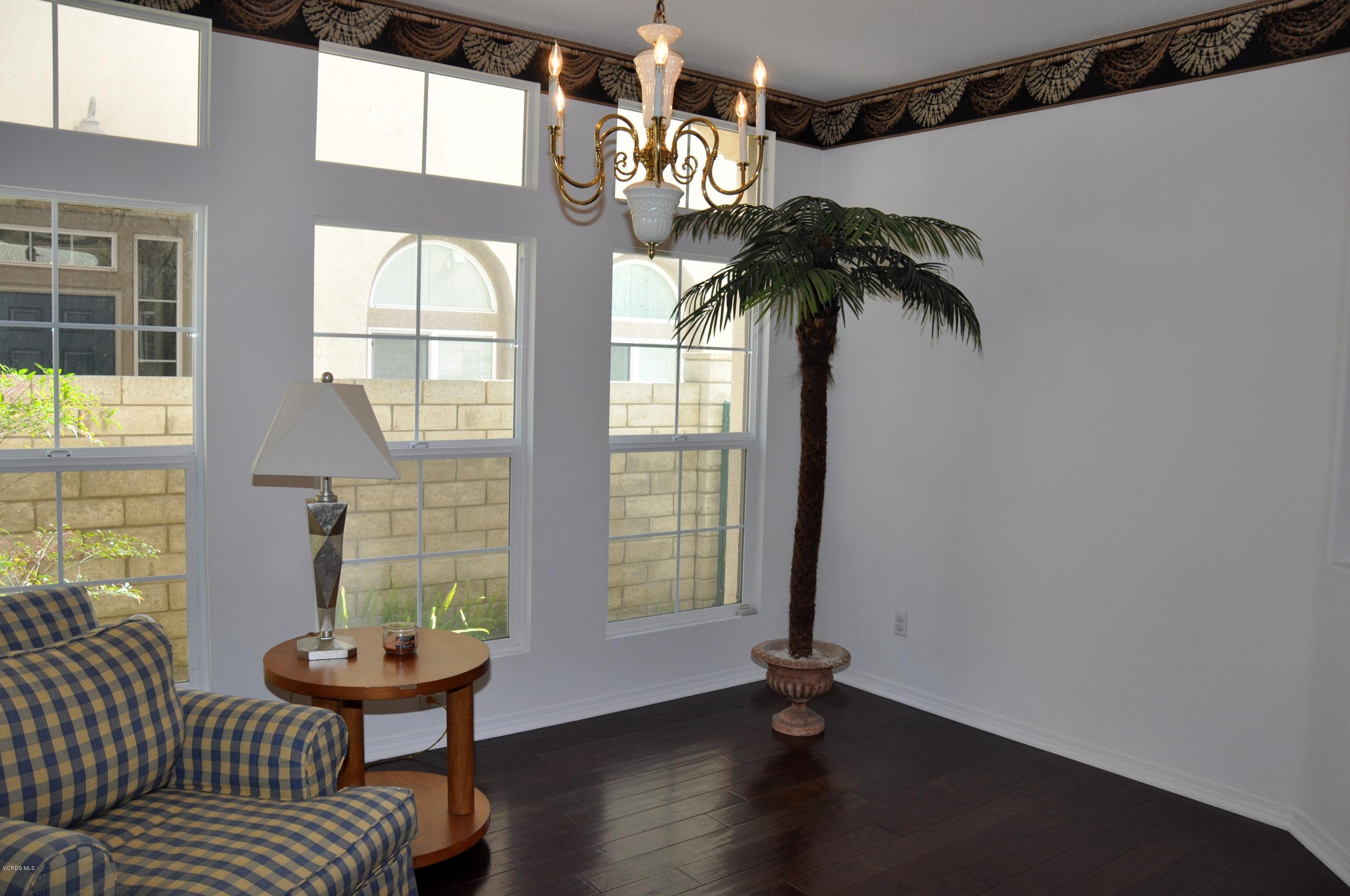 4419 Chesapeake Drive Oxnard, CA 93035 - Photo 12 of 51 Fornal Din Rm-2