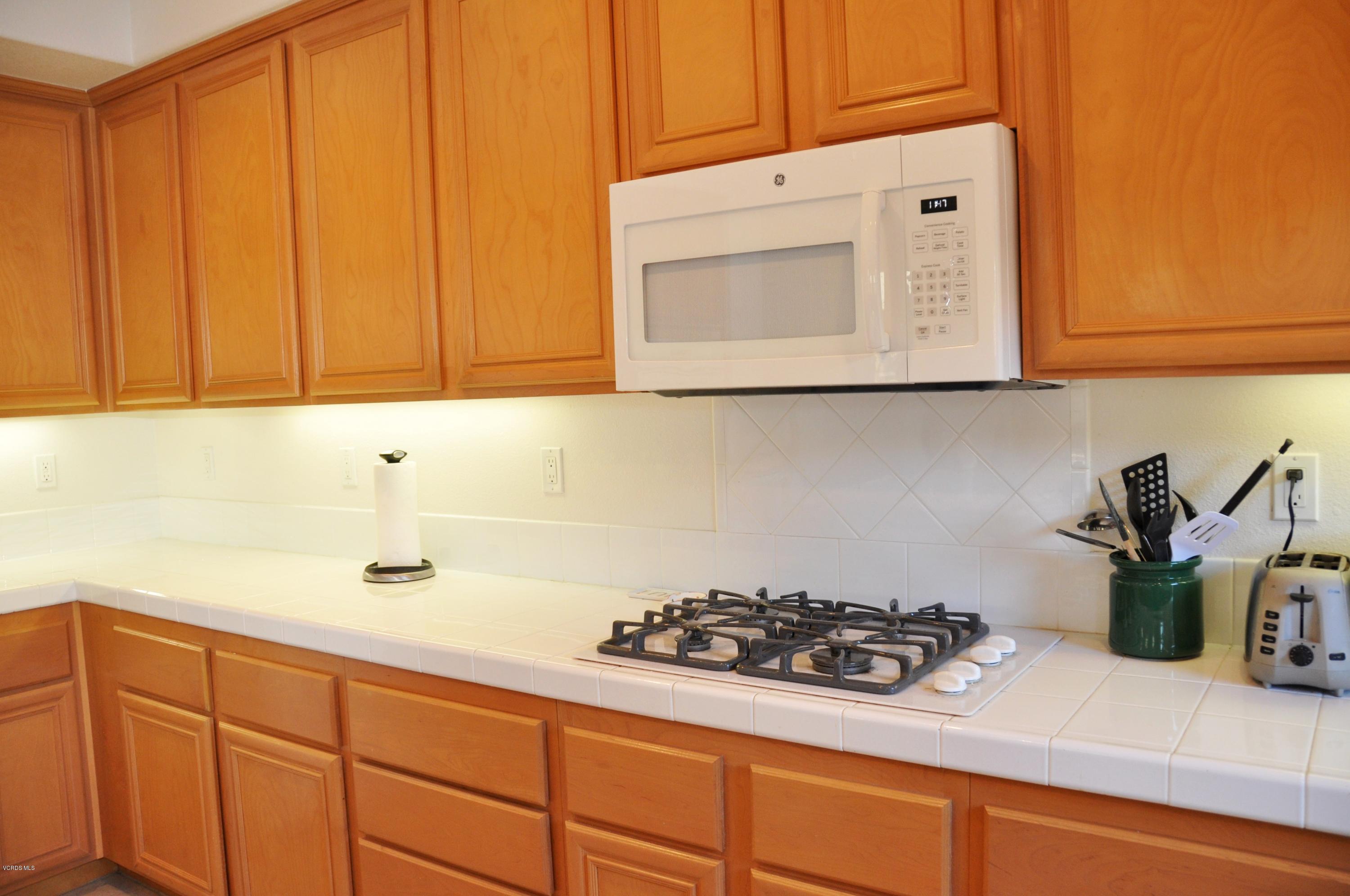 4419 Chesapeake Drive Oxnard, CA 93035 - Photo 19 of 51 Kit Fam Rm-6