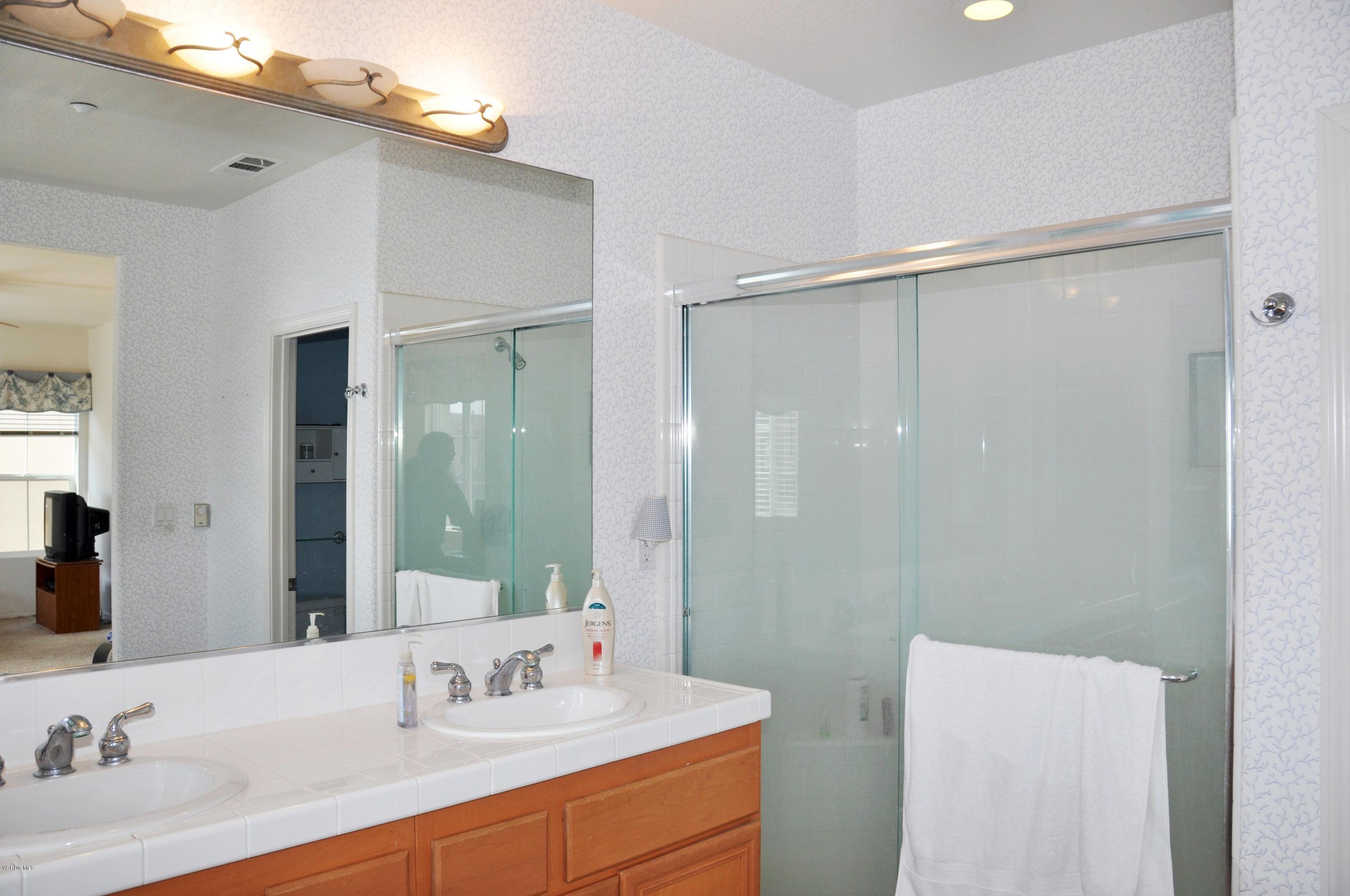 4419 Chesapeake Drive Oxnard, CA 93035 - Photo 30 of 51 Bath Master-2