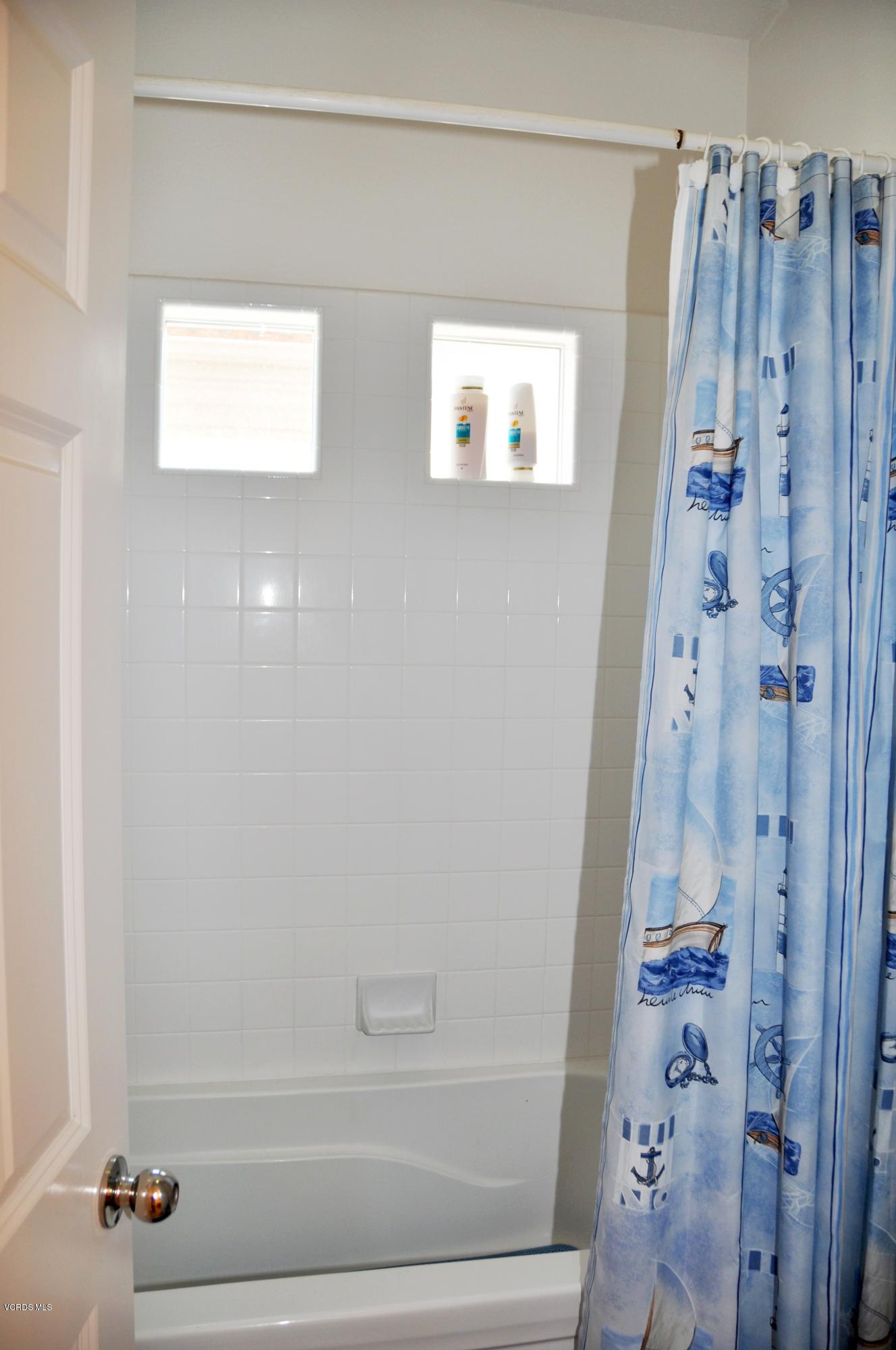 4419 Chesapeake Drive Oxnard, CA 93035 - Photo 37 of 51 Bath Upstairs-2