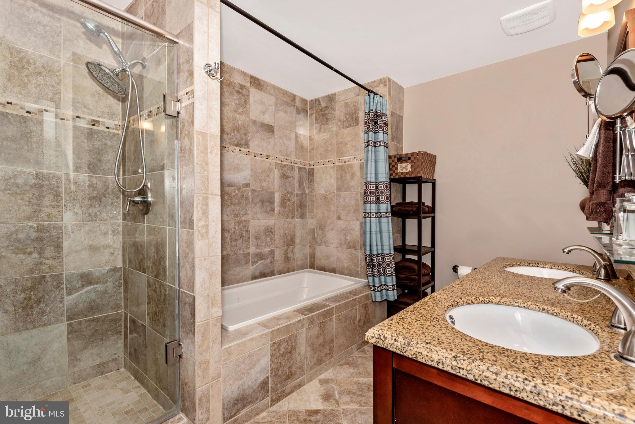10725 Game Preserve Road Gaithersburg, MD 20879 - Photo 28 of 50 UPPER LEVEL-MASTER BATHROOM
