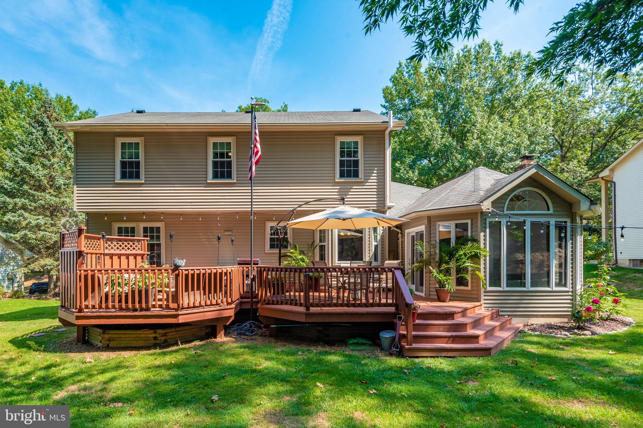 10725 Game Preserve Road Gaithersburg, MD 20879 - Photo 39 of 50 EXTERIOR-OVERSIZE DECK
