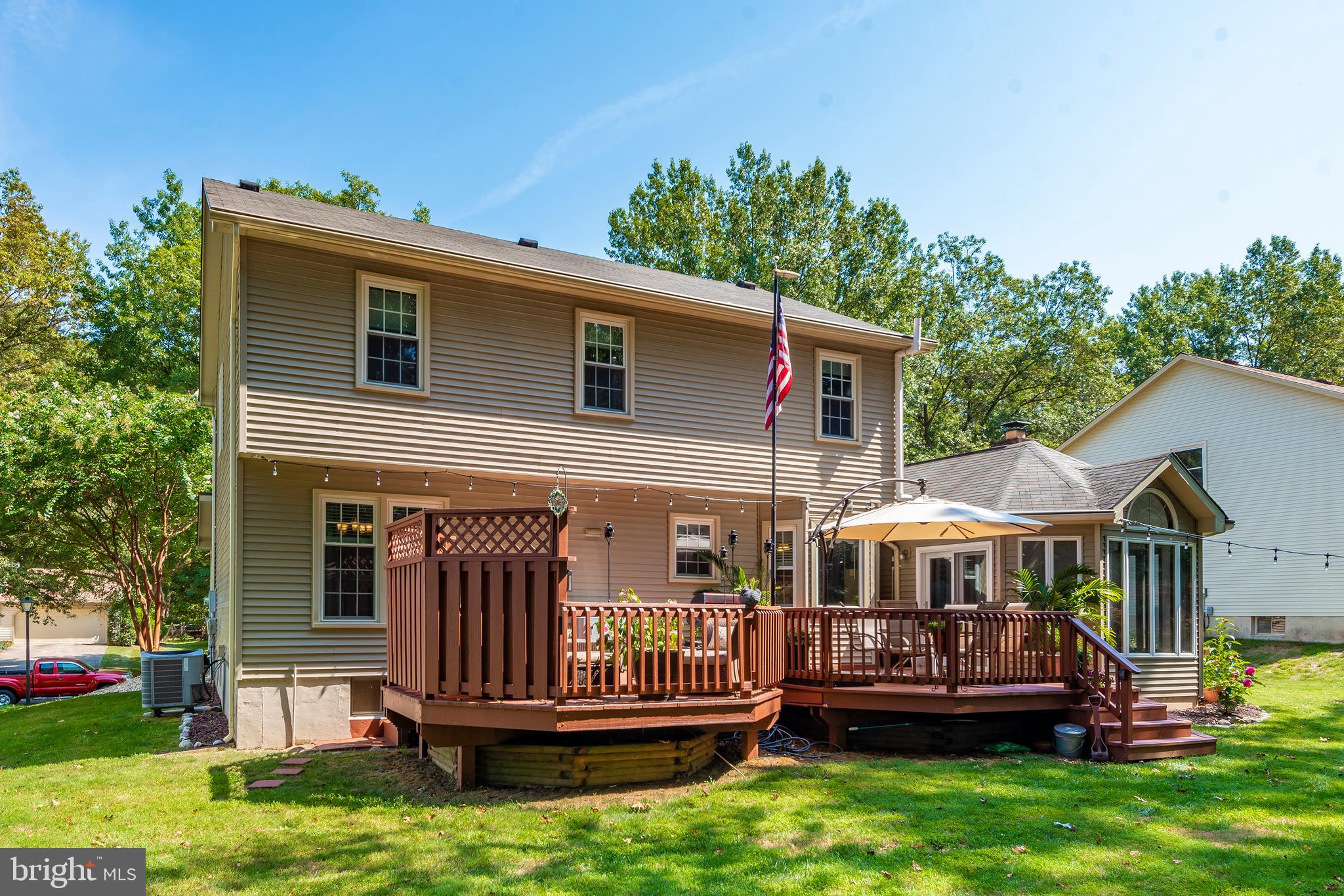 10725 Game Preserve Road Gaithersburg, MD 20879 - Photo 40 of 50 EXTERIOR-PERFECT FOR ENTERTAINING