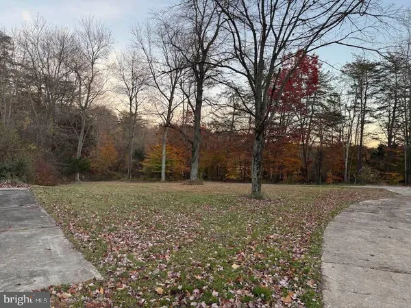 a view of a outdoor space