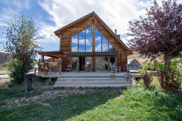 $1,800,000 | 9885 Challis Creek Road, Challis, ID 83226