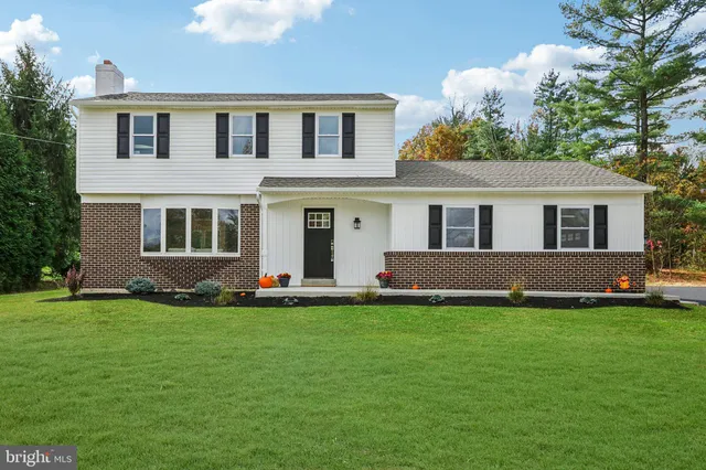 $725,000 | 622 Welcome House Road, Perkasie, PA 18944