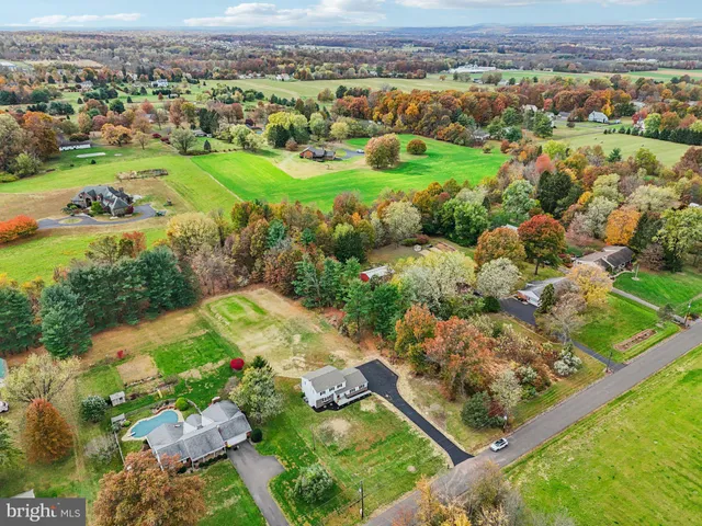 $725,000 | 622 Welcome House Road, Perkasie, PA 18944