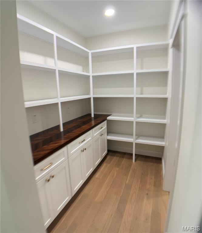 11001 Clayton Road St. Louis, MO 63131 - Photo 12 of 50